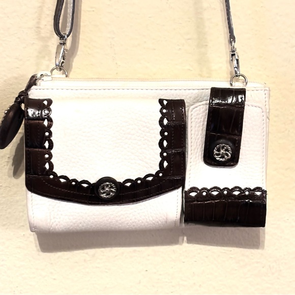 BRIGHTON ENCHANTED Heart phone case Purse Wallet ORGANIZER Crossbody BAG